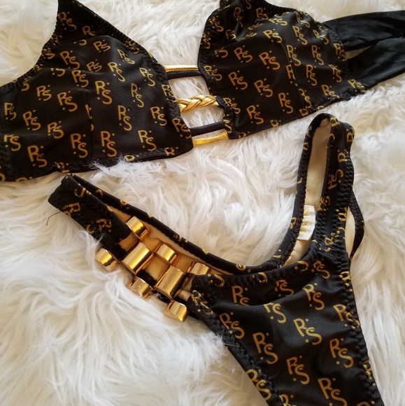 Ravish Sands Logo Print Suit - Picture 2 of 2